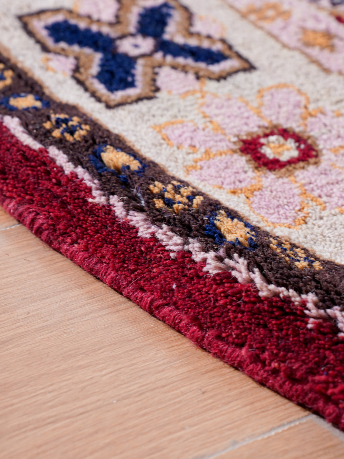 Ghashghai Hand Knotted Afghan Rug