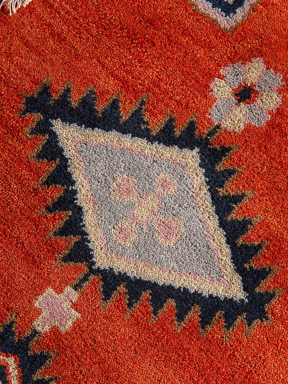 Senneh Hand Knotted Afghan Rug