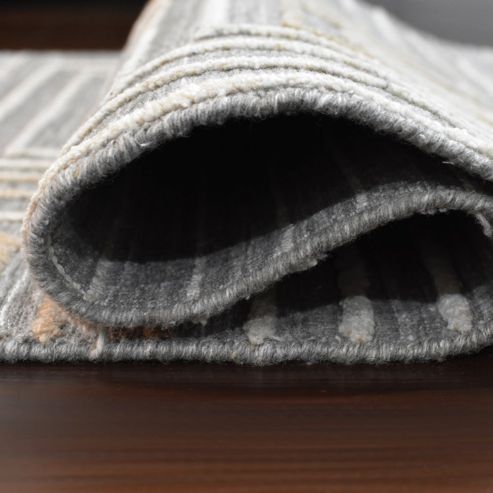Loomed Hand Woven Rug