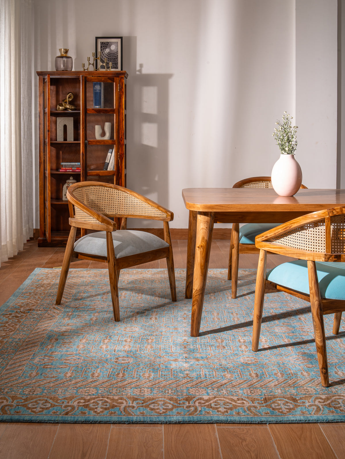 Aqua Tapestry Hand Knotted Wool Oriental Area Rug