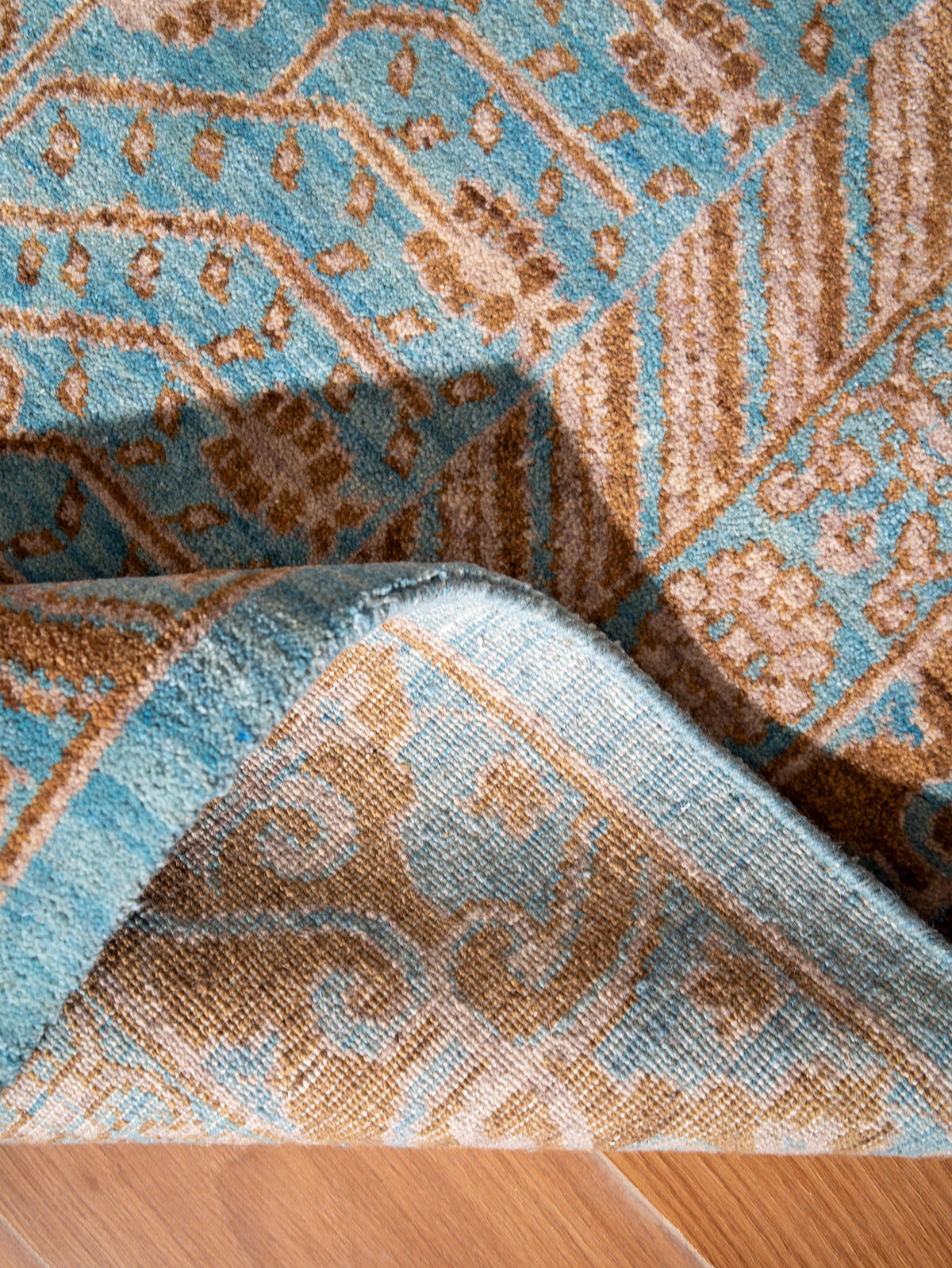 Aqua Tapestry Hand Knotted Wool Oriental Area Rug