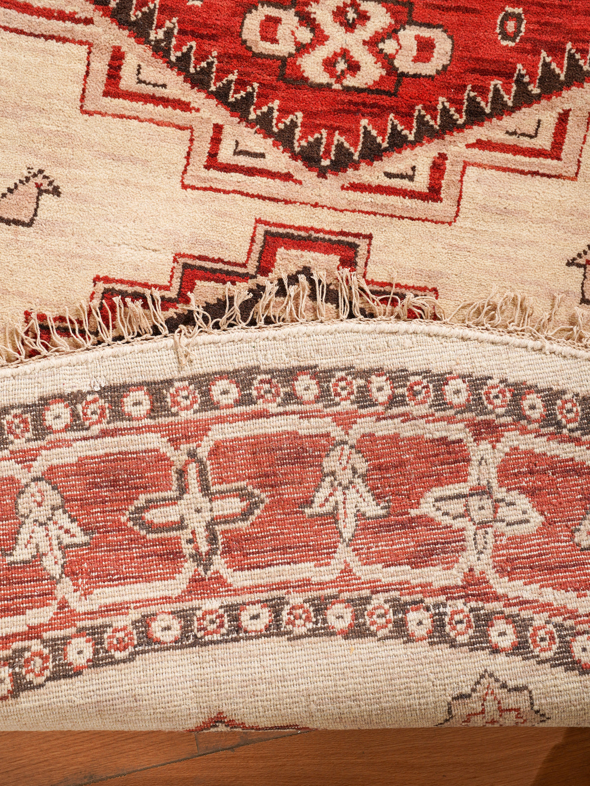 Crimson Heritage Hand knotted wool Rug