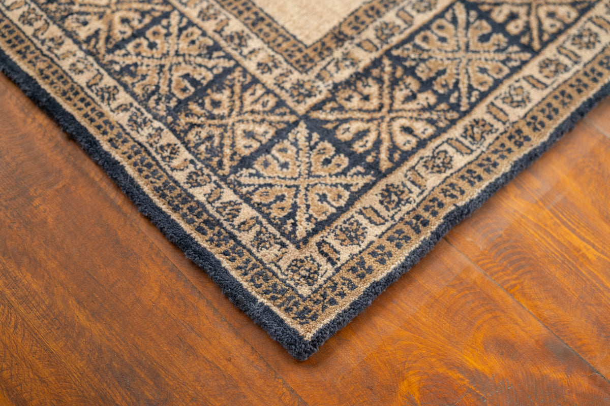 Blue & Beige Oriental Diamond Medallion Rug