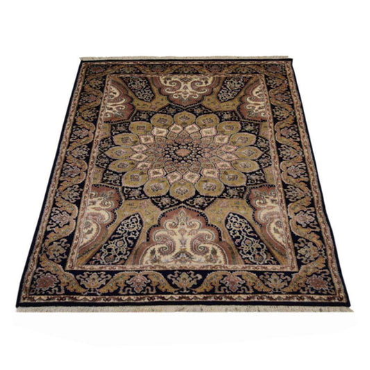 Geisha Hand Knotted Rug