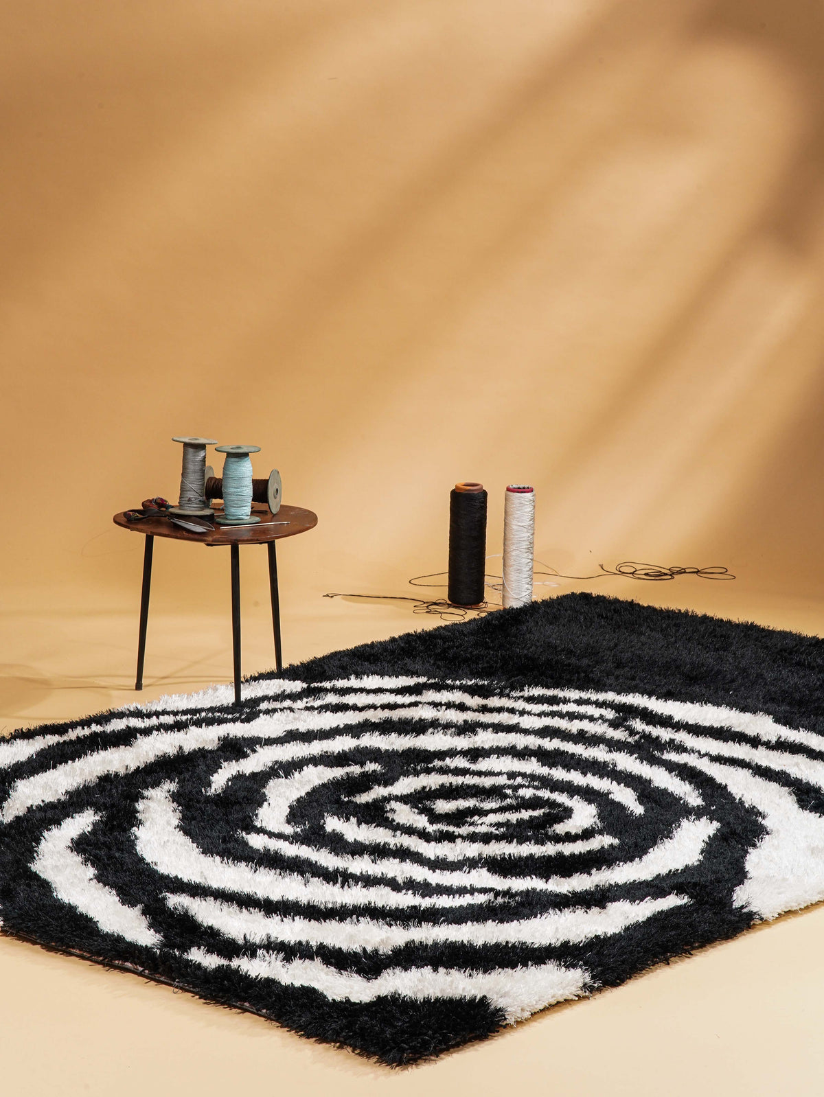 Black Rose Floral Hand Tufted Rug