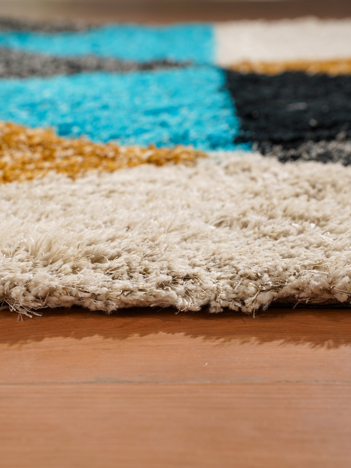 Diagonal Hand Tufted Rug