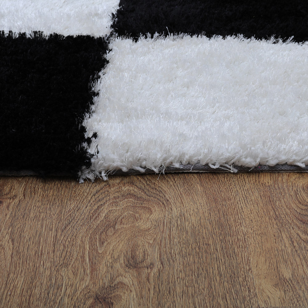 Maze-like Hand Tufted Rug