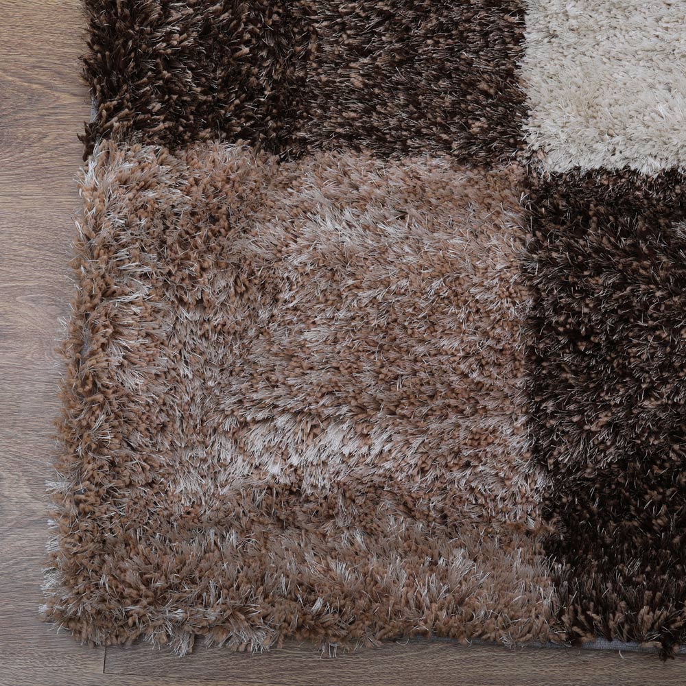Maze-like Hand Tufted Rug