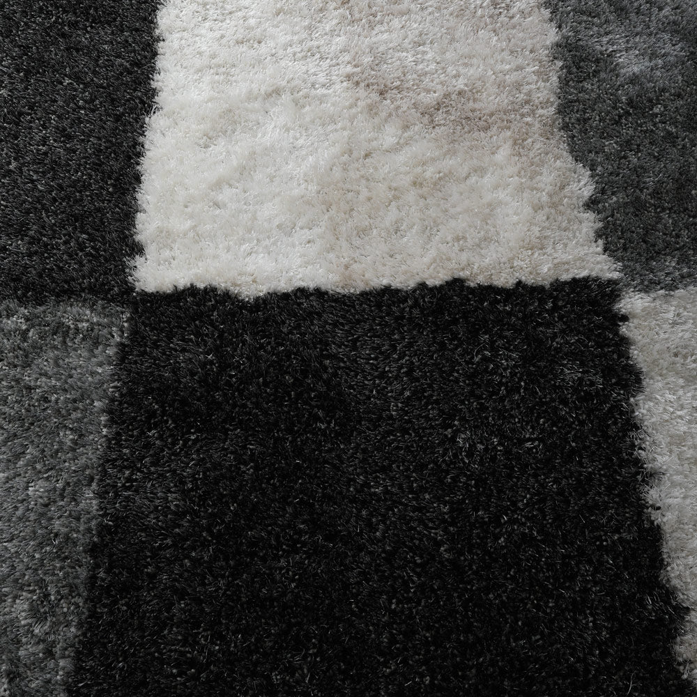 Maze-like Hand Tufted Rug