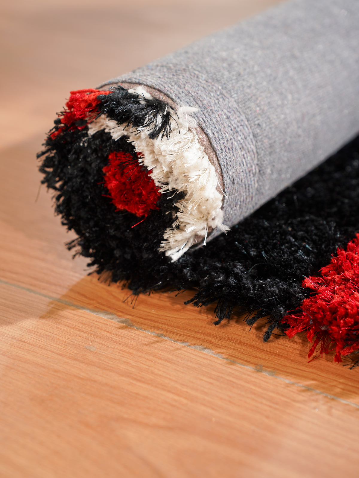 Hypnotic Hand Tufted Rug