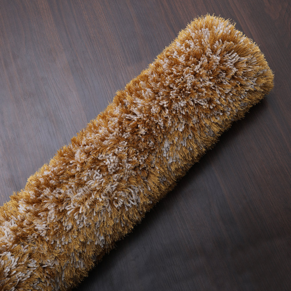hand-tufted-shag-polyester-area-rug-solid-gold-closeup 4