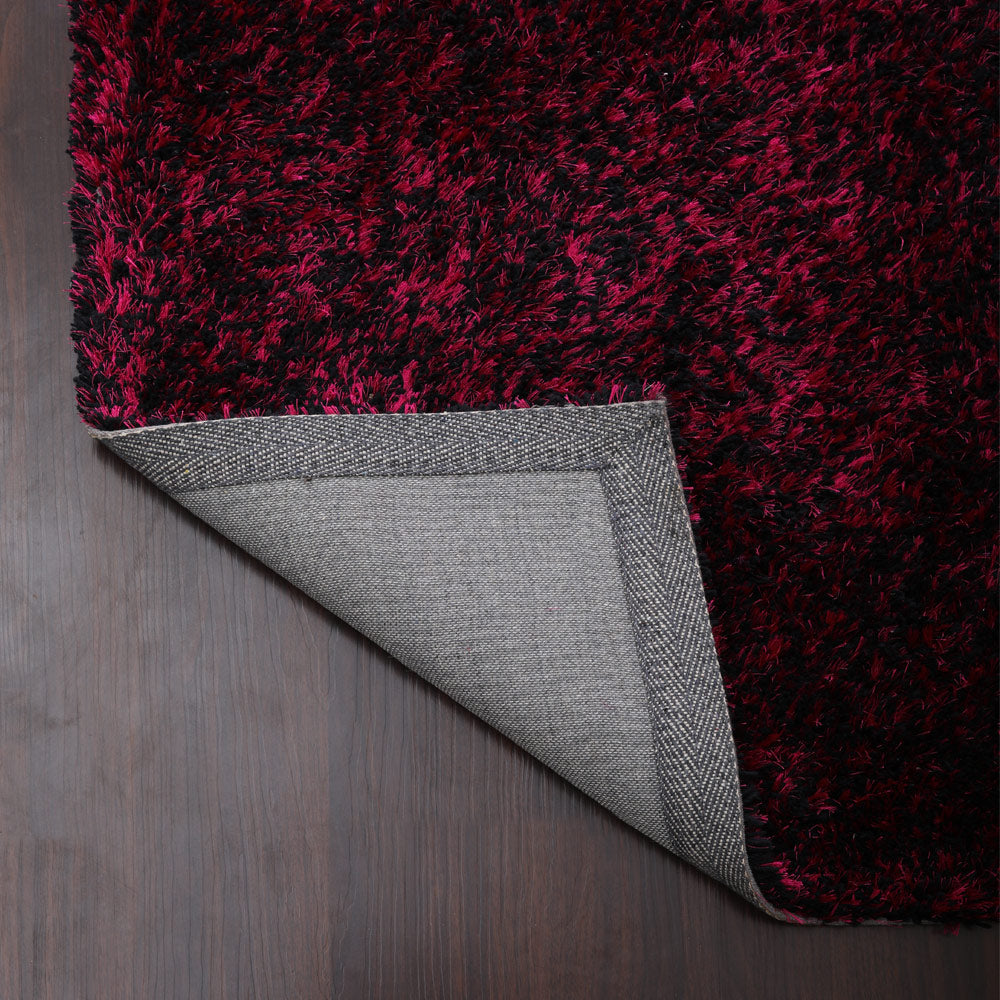 hand-tufted-shag-polyester-solid-violet-black-rug-closeup-5