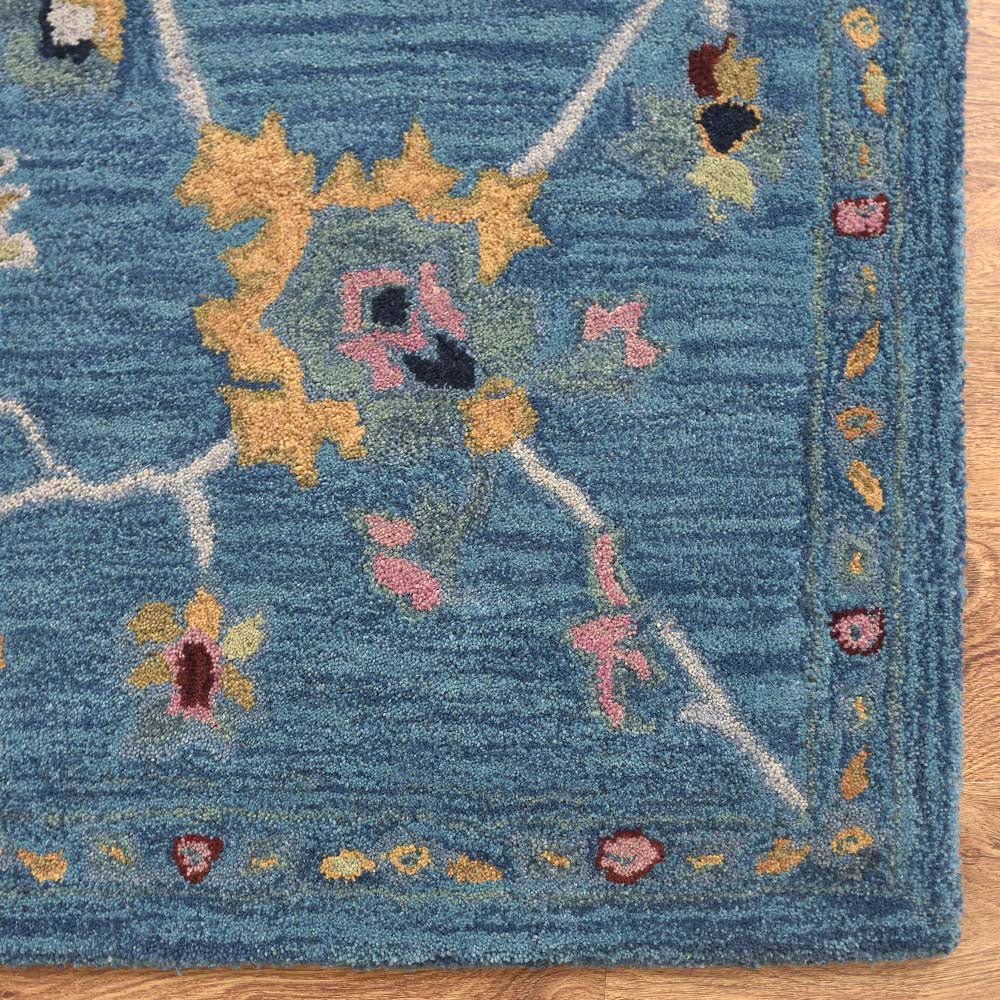 Black-Eyed Susan Hand Tufted Rug
