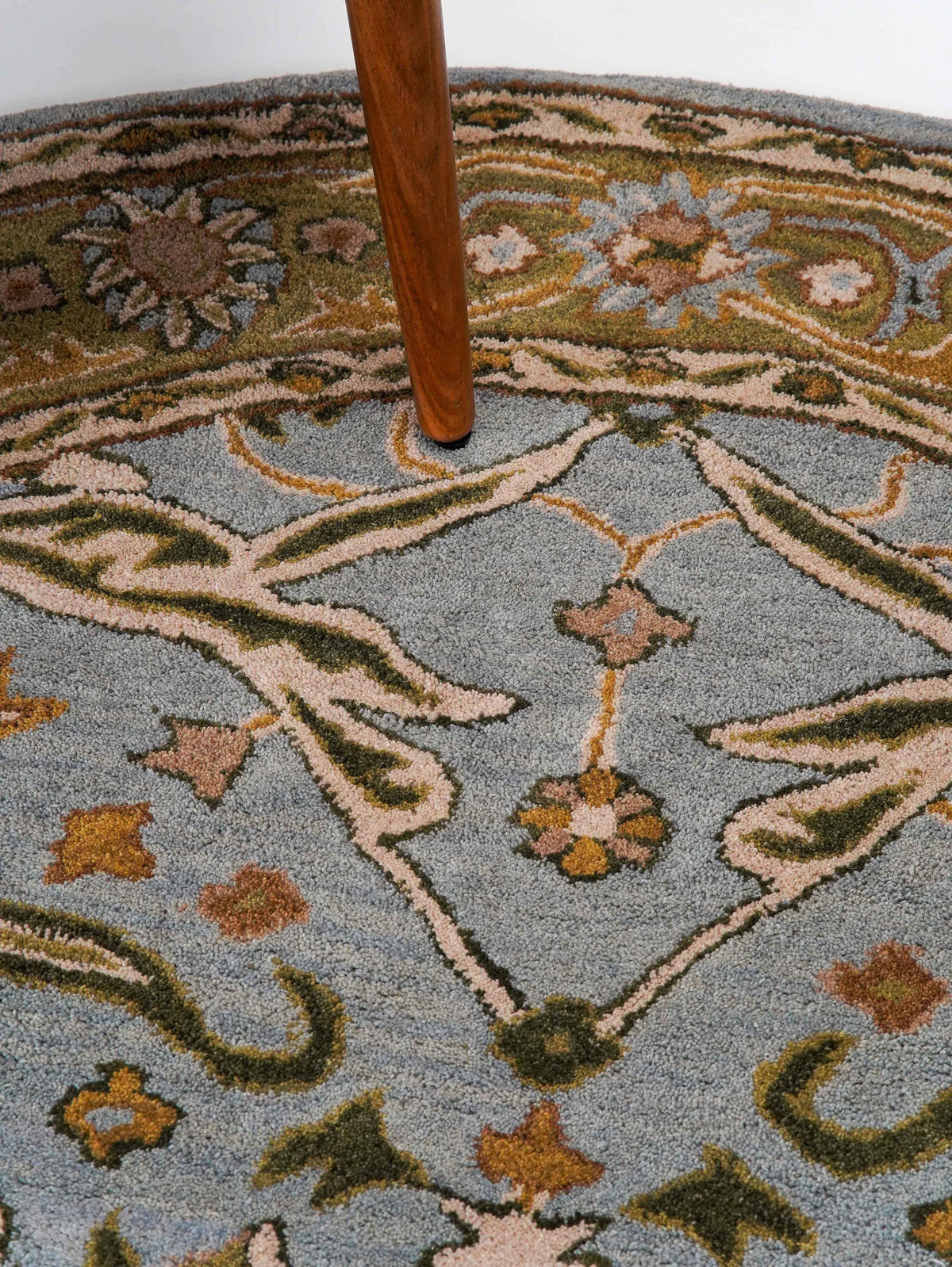 Naein Hand Tufted Rug