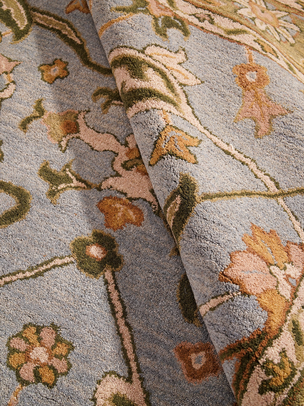 Naein Hand Tufted Rug
