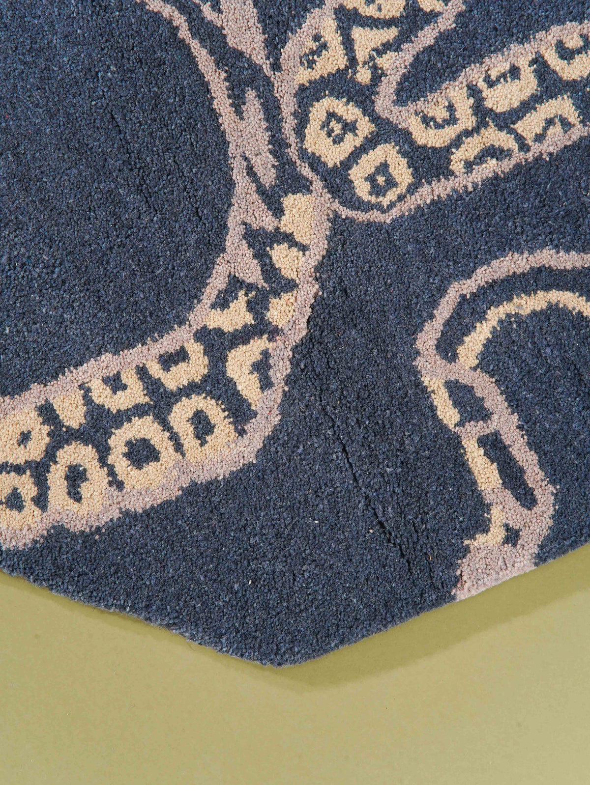 Innovative Hand Tufted Rug