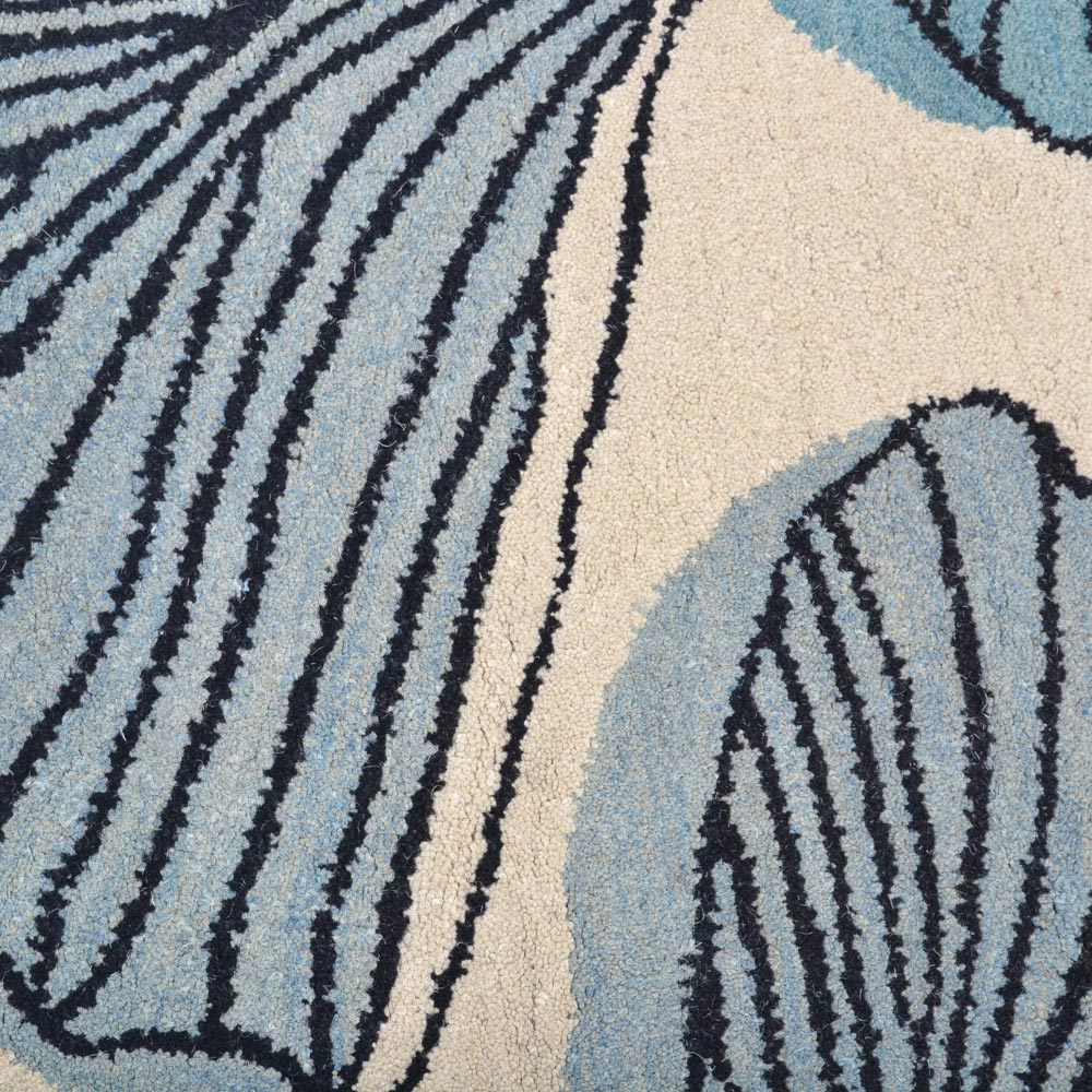 Canterbury Bells Hand Tufted Rug