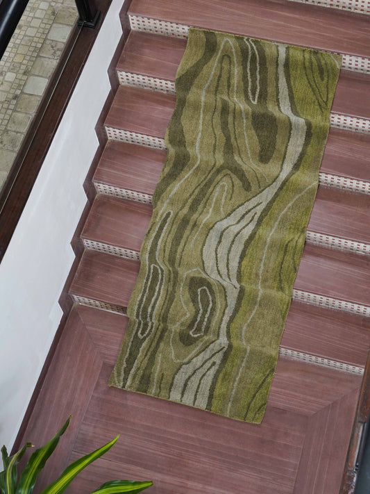 hand-tufted-wool-area-rug-abstract-green-side-1
