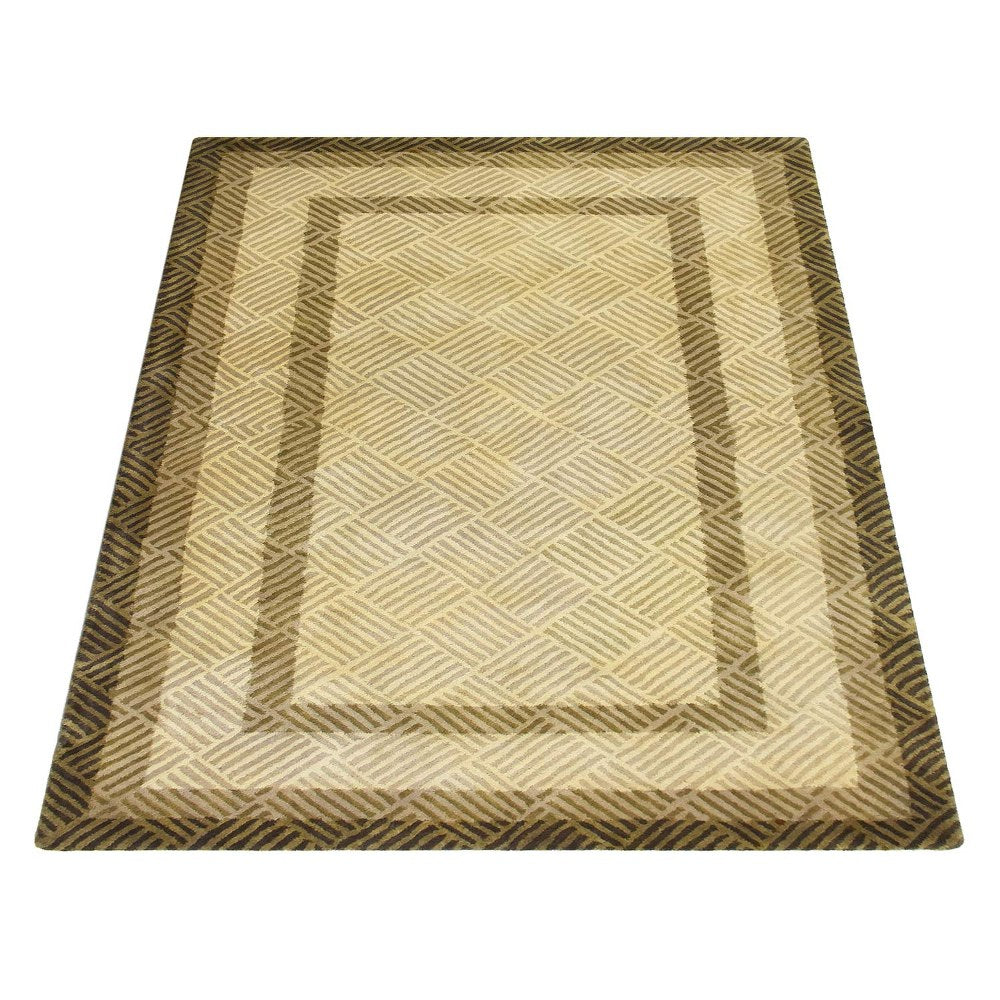 Refined Hand Tufted Rug