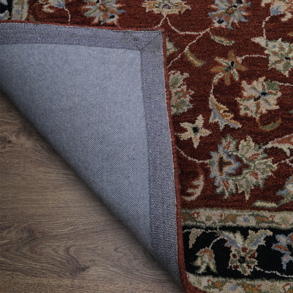 hand-tufted-wool-area-rug-oriental-red-black-closeup 4