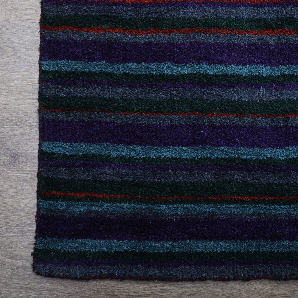 Chic Premium Hand Knotted Wool Rug