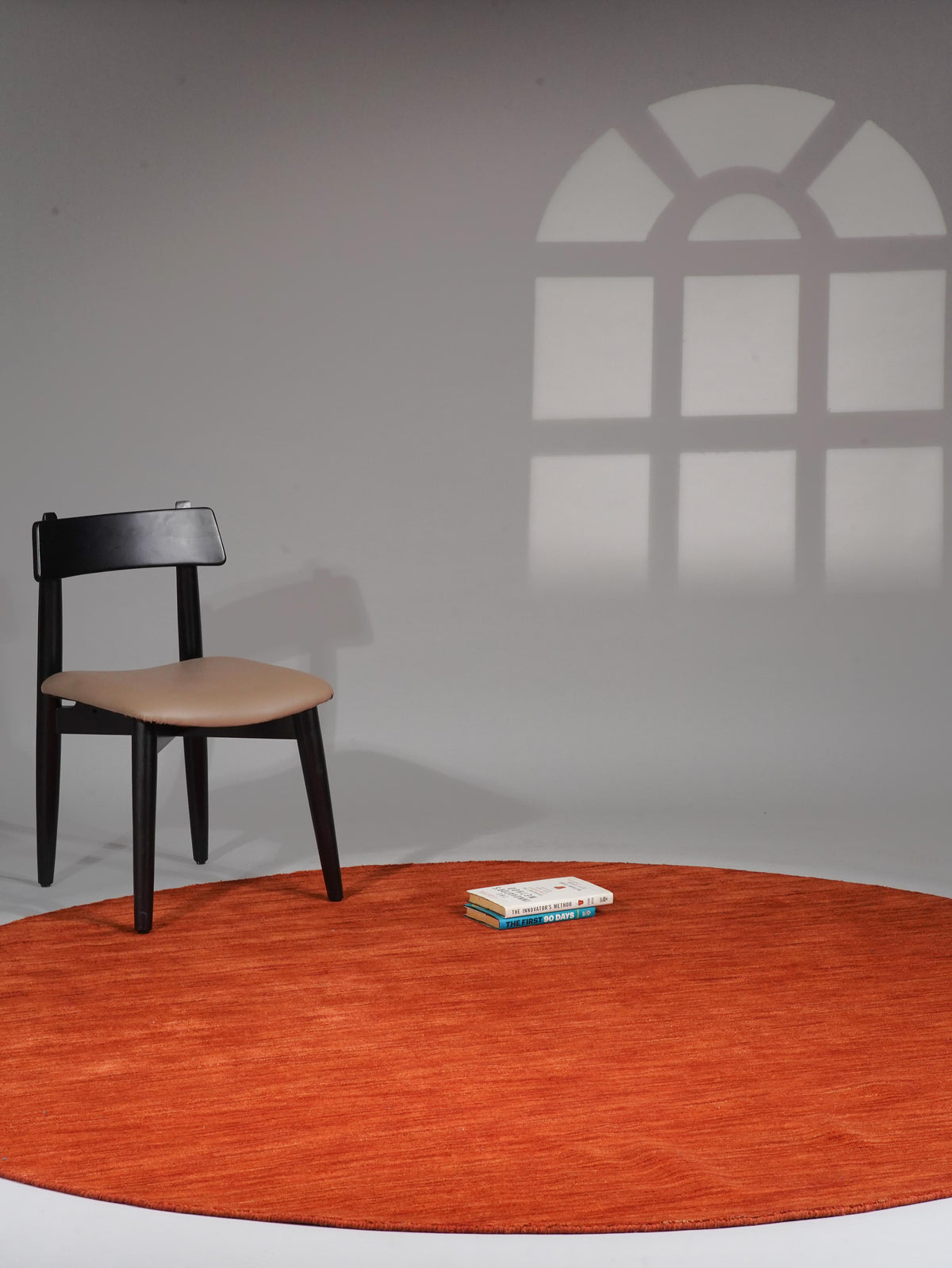 hand-knotted-loom-wool-solid-light-red-round-rug-side-1