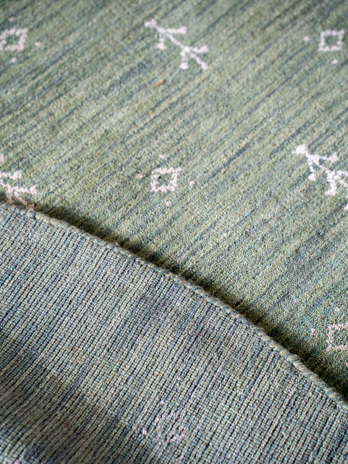 Lille Premium Hand Knotted Wool Rug