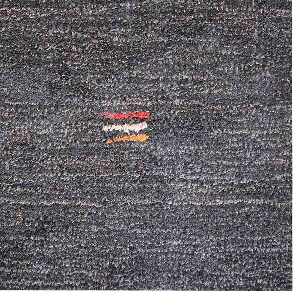 hand-knotted-loom-silk-area-rug-contemporary-charcoal-closeup 1