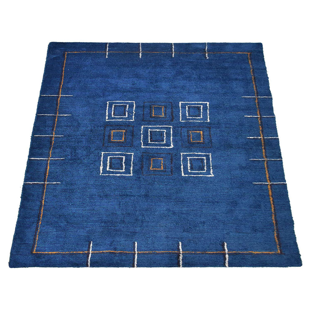 SereneFusion Hand Knotted Rug