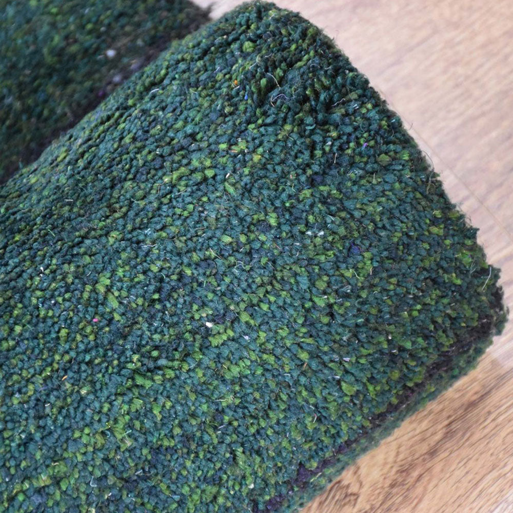 hand-knotted-silk-contemporary-dark-green-rug-closeup 5