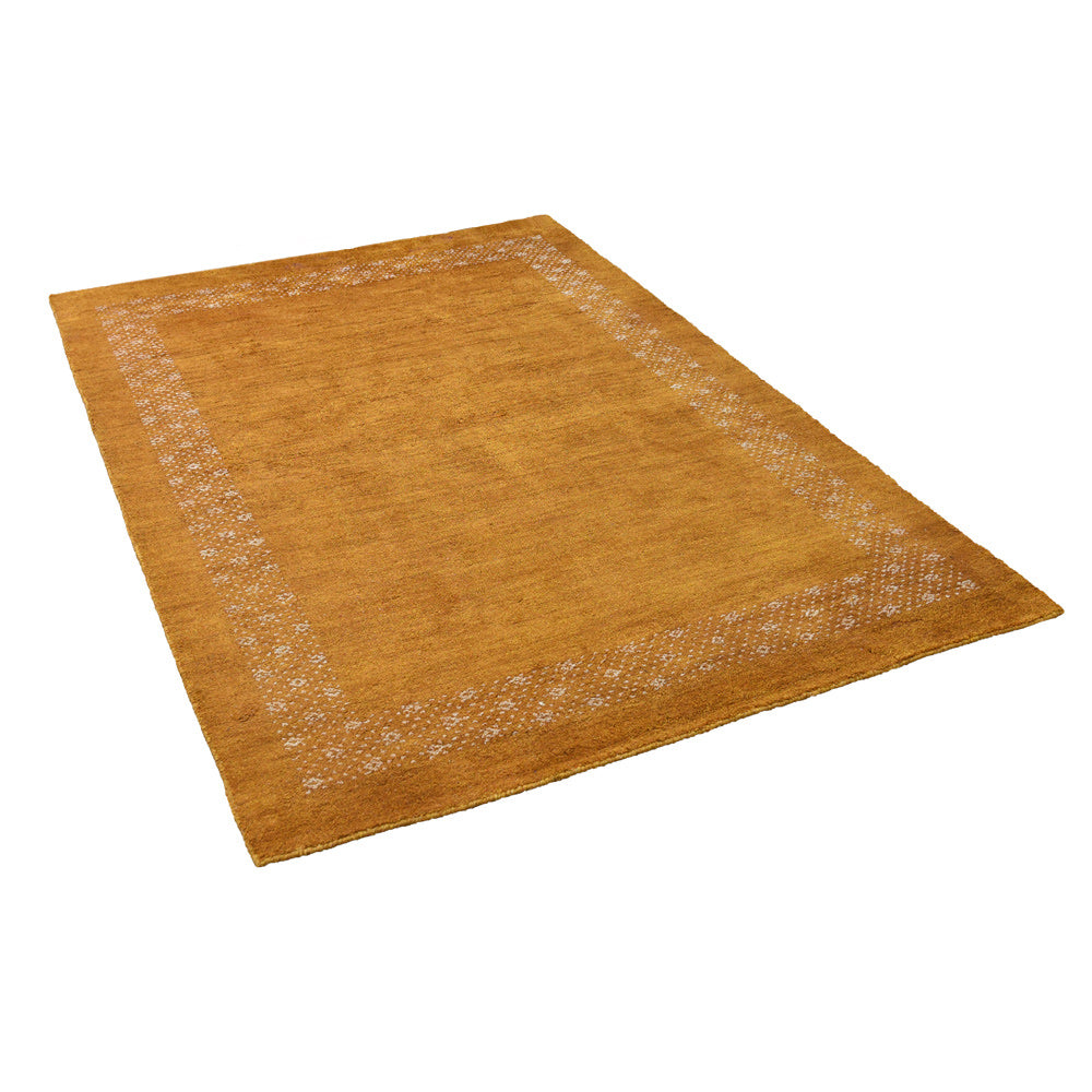 Exquisite Hand Knotted Rug