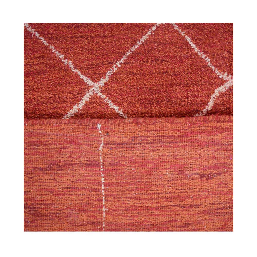 opulent-hand-knotted-contemporary-silk-rug-closeup-1