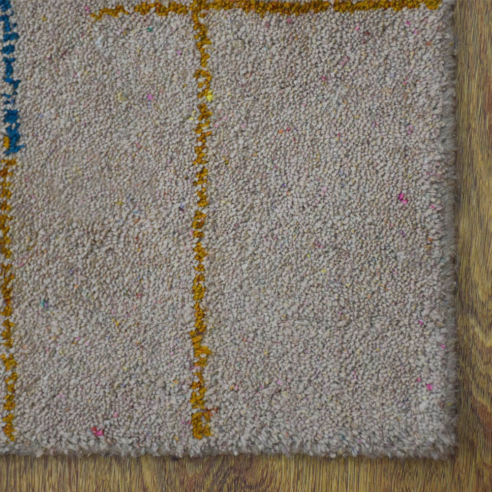 Hand-Knotted-Contemporary-Handmade-beige-gold-rug-closeup 2