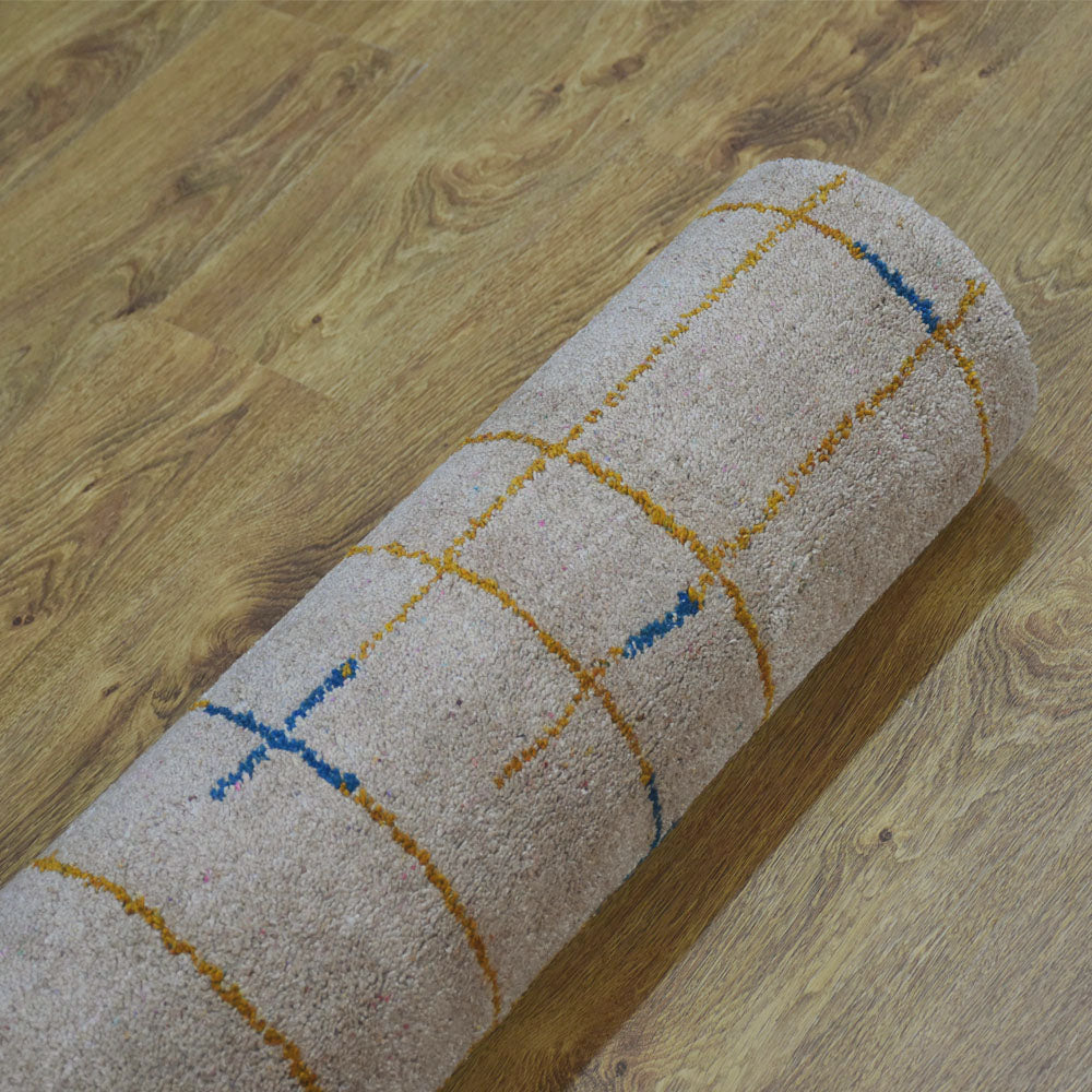Hand-Knotted-Contemporary-Handmade-beige-gold-rug-closeup 6