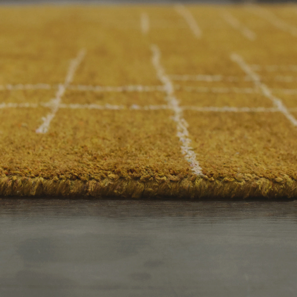 hand-knotted-silk-contemporary-gold-beige-rug-closeup-4