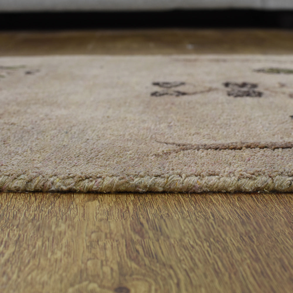 Style Hand Knotted Rug