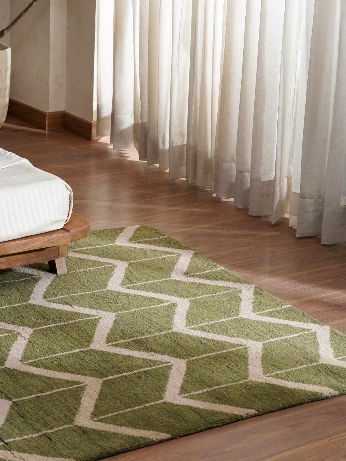 Parqueted Hand Knotted Rug