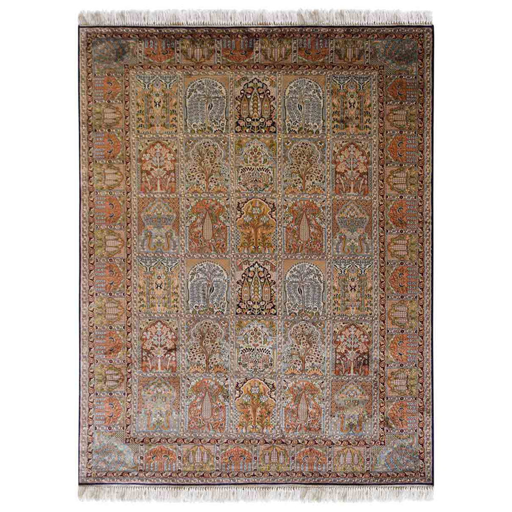 Splendid Hand Knotted Persian Rug
