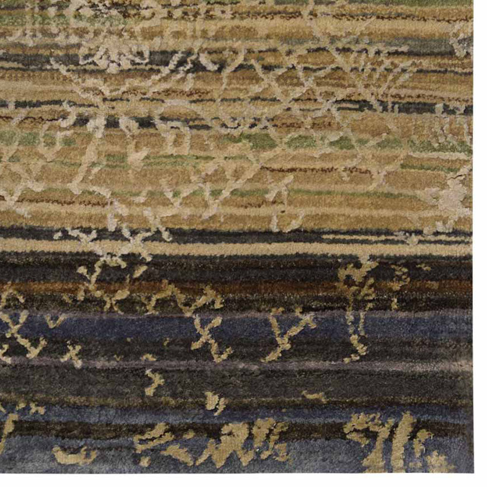 Modique Hand Knotted Persian Rug