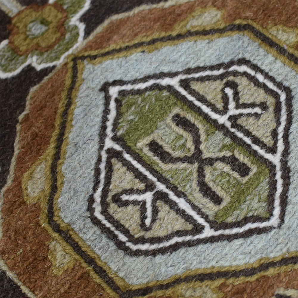 Quaint Hand Knotted Rug