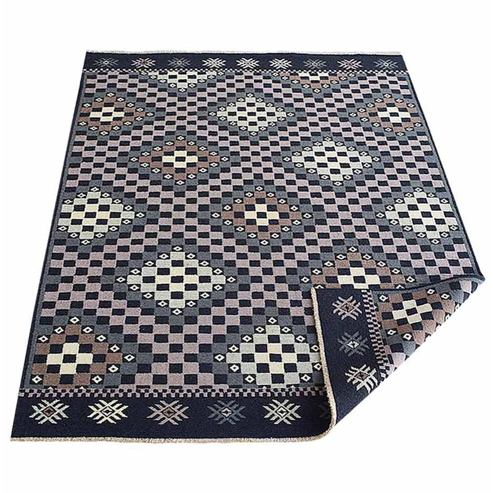 hand-knotted-sumak-multicolor-geometric-area-rug-side-3