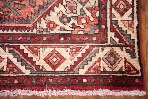 Geometric Hamedan Persian Runner Rug 4x9