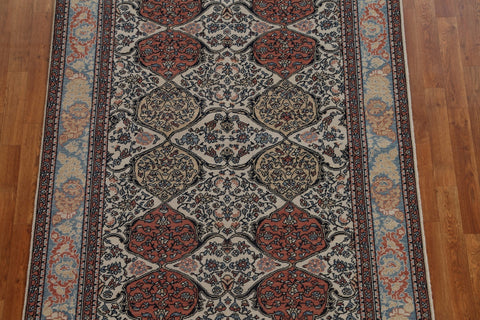 Floral Hand-Knotted Bakhtiari Oriental Wool Rug 5x7