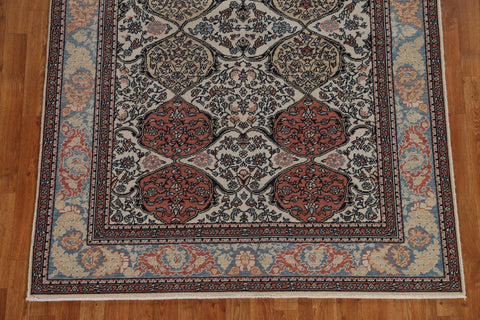 Floral Hand-Knotted Bakhtiari Oriental Wool Rug 5x7