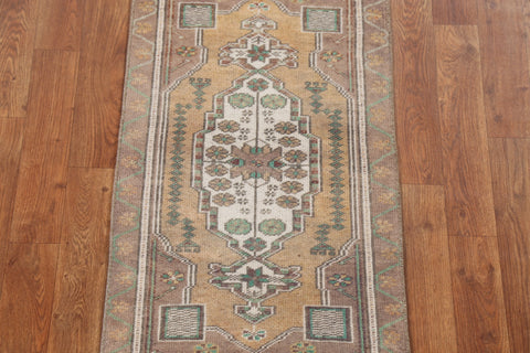 Handmade Oushak Turkish Wool Rug 2x3