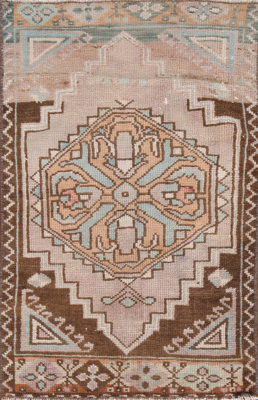 Handmade Anatolian Wool Turkish Rug 2x3