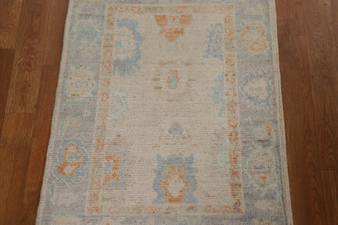 Hand-Knotted Oushak Turkish Wool Rug 2x3