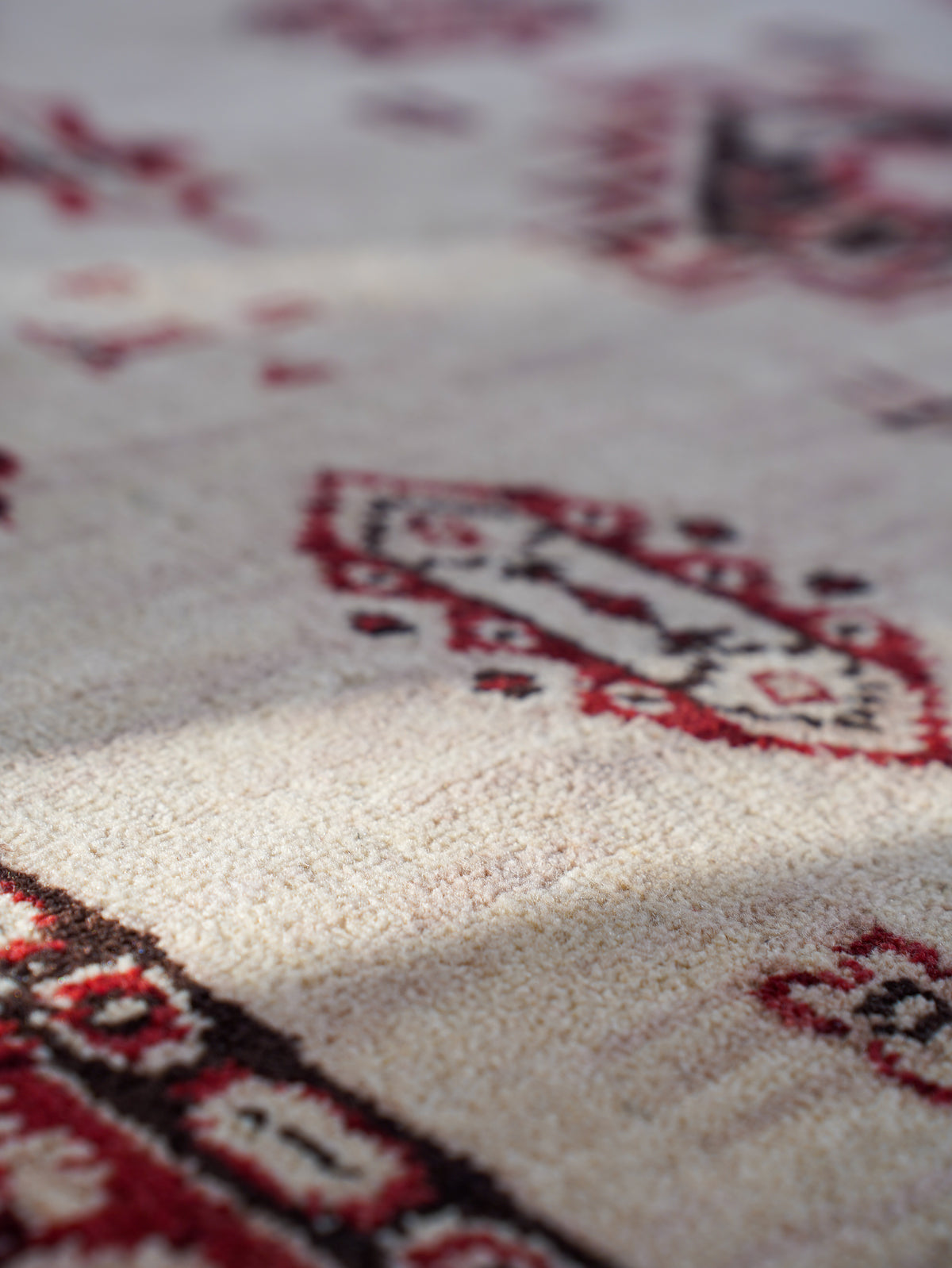 Serapi Hand Knotted Afghan Rug