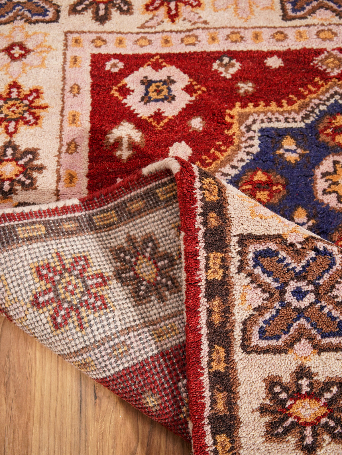 Ghashghai Hand Knotted Afghan Rug