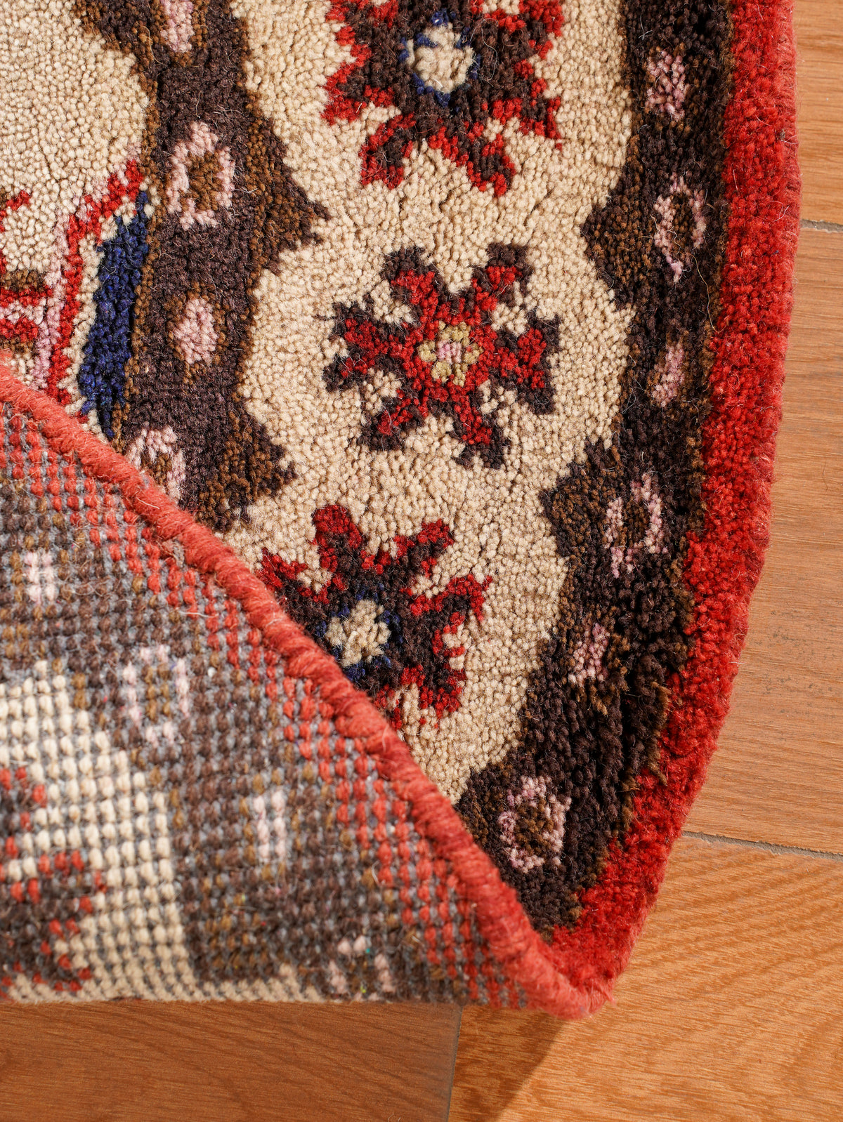 Nain Hand Knotted Afghan Rug